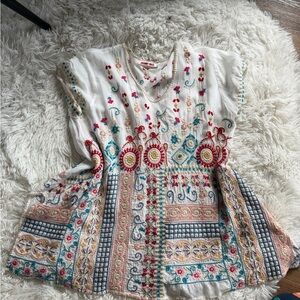 Johnny Was White Multicolor Embroidered Blouse
